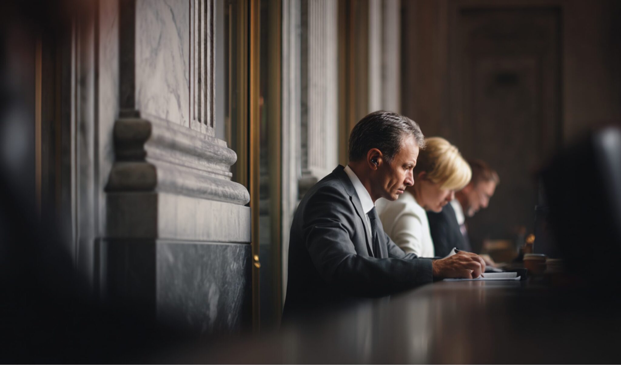 Revolutionizing Legal Practice: 5 Must-Have IT Tools for 2025